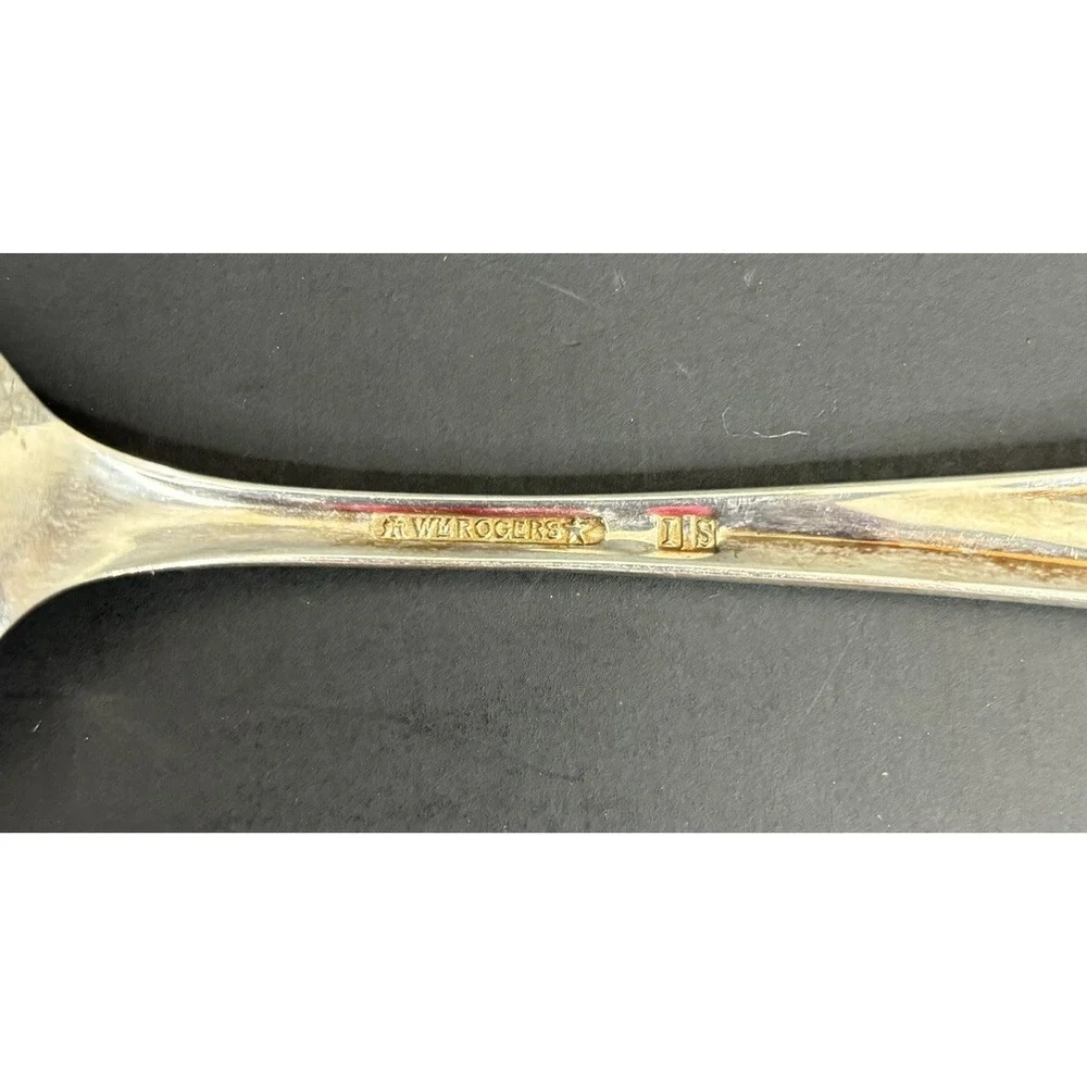 International Rogers IS Lovely Rose Casserole Serving Spoon Silverplate